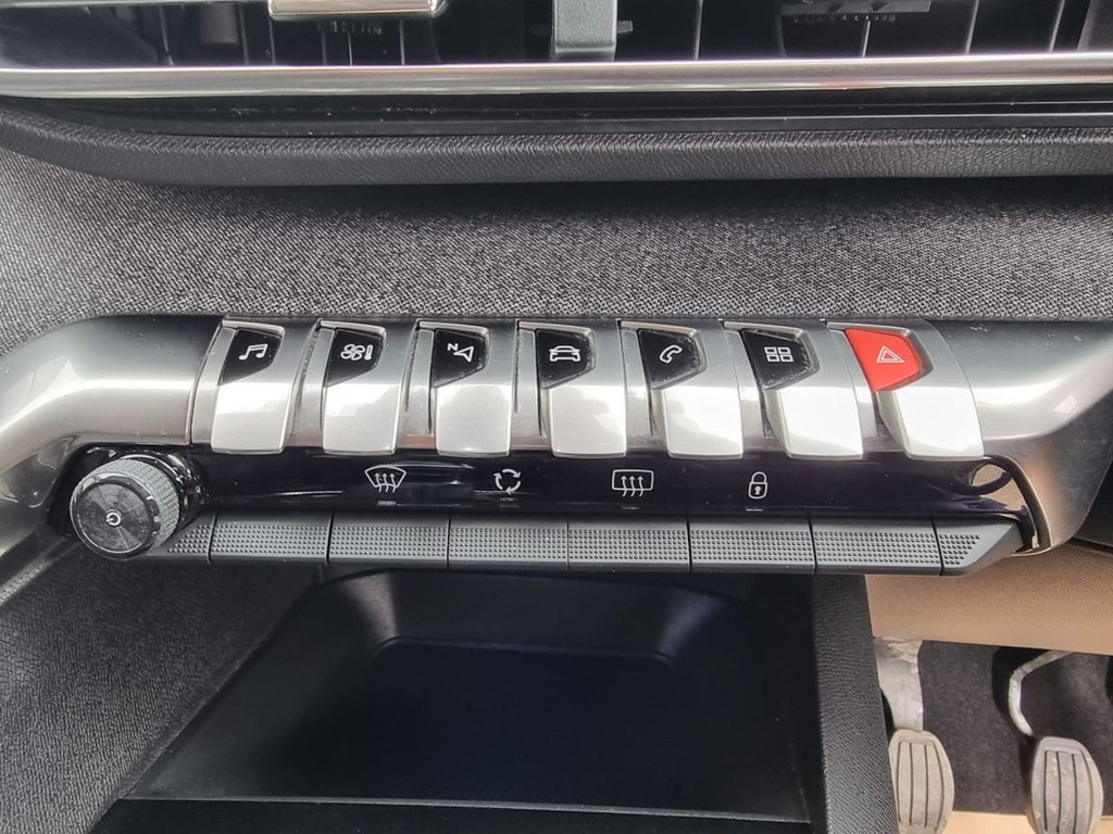 Used Peugeot 3008 2019 for sale - 77976652: Photo 35