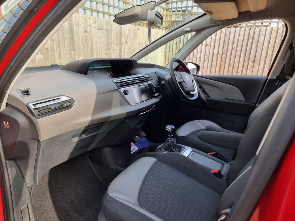 Used Citroen Grand C4 Picasso 2020 for sale - 77521544: Photo 2