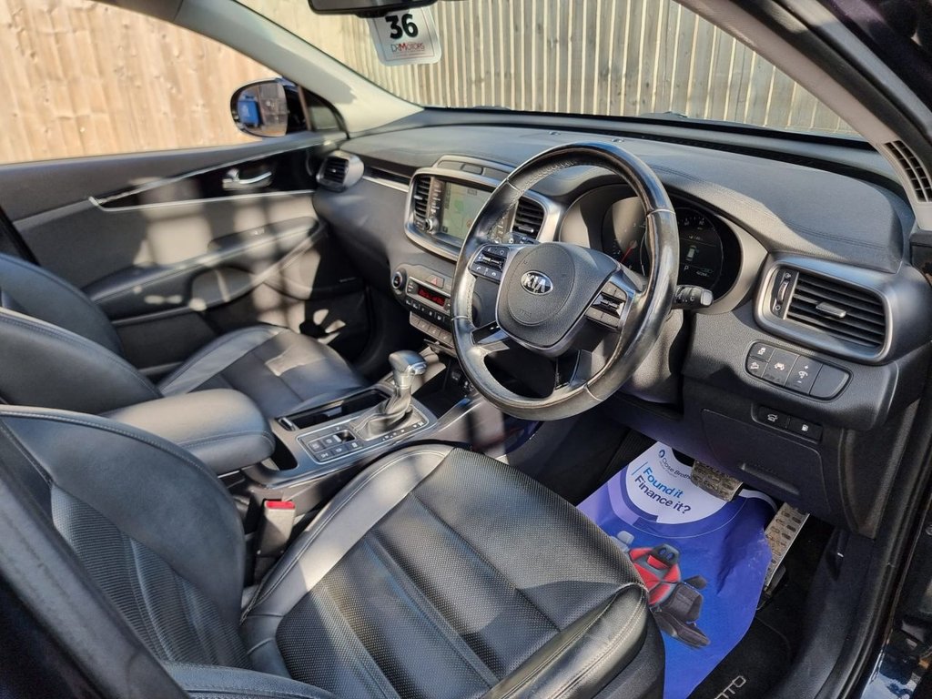 Used Kia Sorento 2018 for sale - 76210856: Photo 2