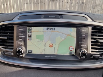 Used Kia Sorento 2018 for sale - 76210856: Photo 3