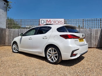 Used Lexus CT 2017 for sale - 78702096: Photo