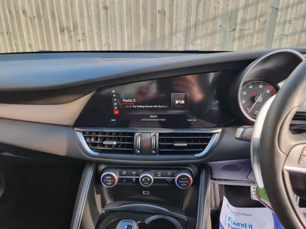 Used Alfa Romeo Giulia 2018 for sale - 77200166: Photo 32