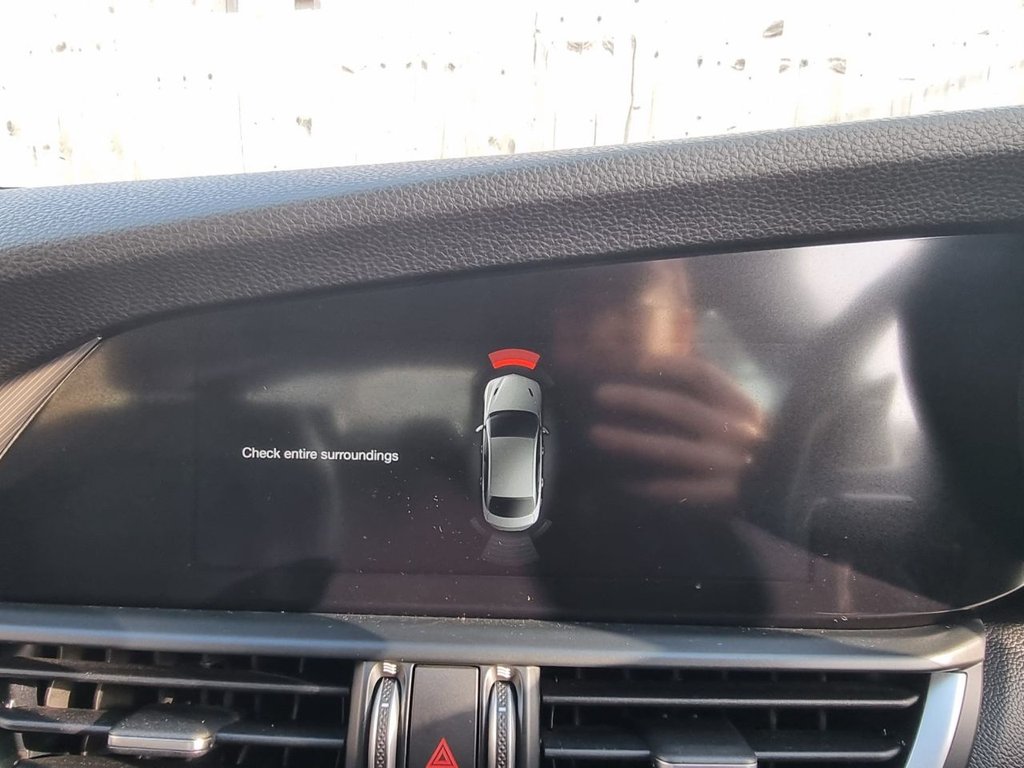 Used Alfa Romeo Giulia 2018 for sale - 77200166: Photo 7