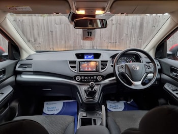 Used Honda CR-V 2018 for sale - 76883676: Photo