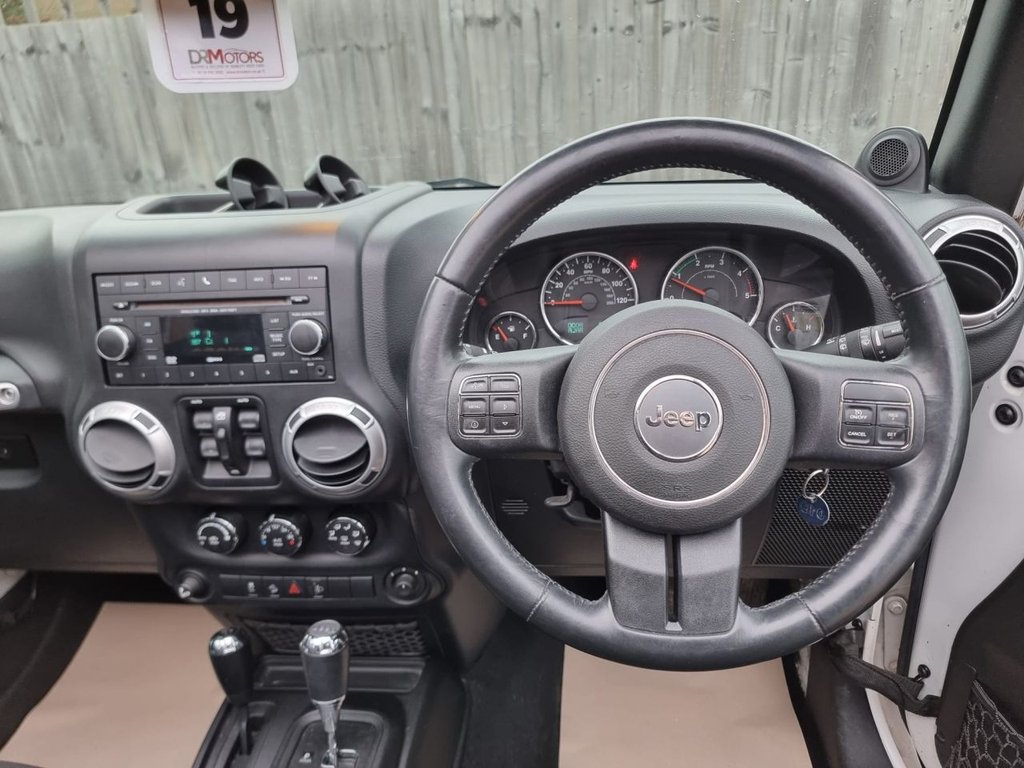 Used Jeep Wrangler 2014 for sale - 77631831: Photo 22
