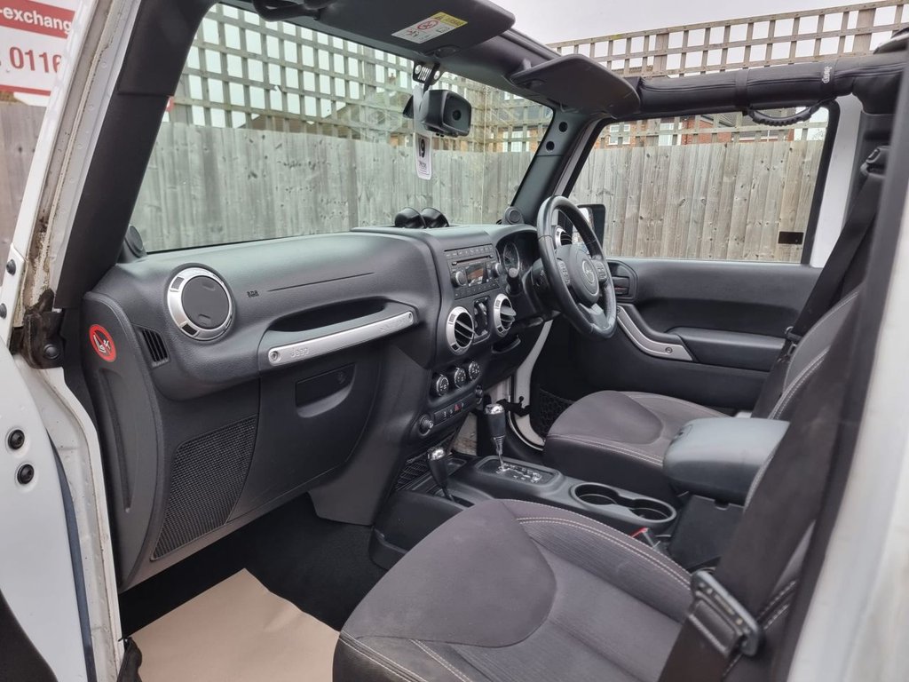 Used Jeep Wrangler 2014 for sale - 77631831: Photo 31
