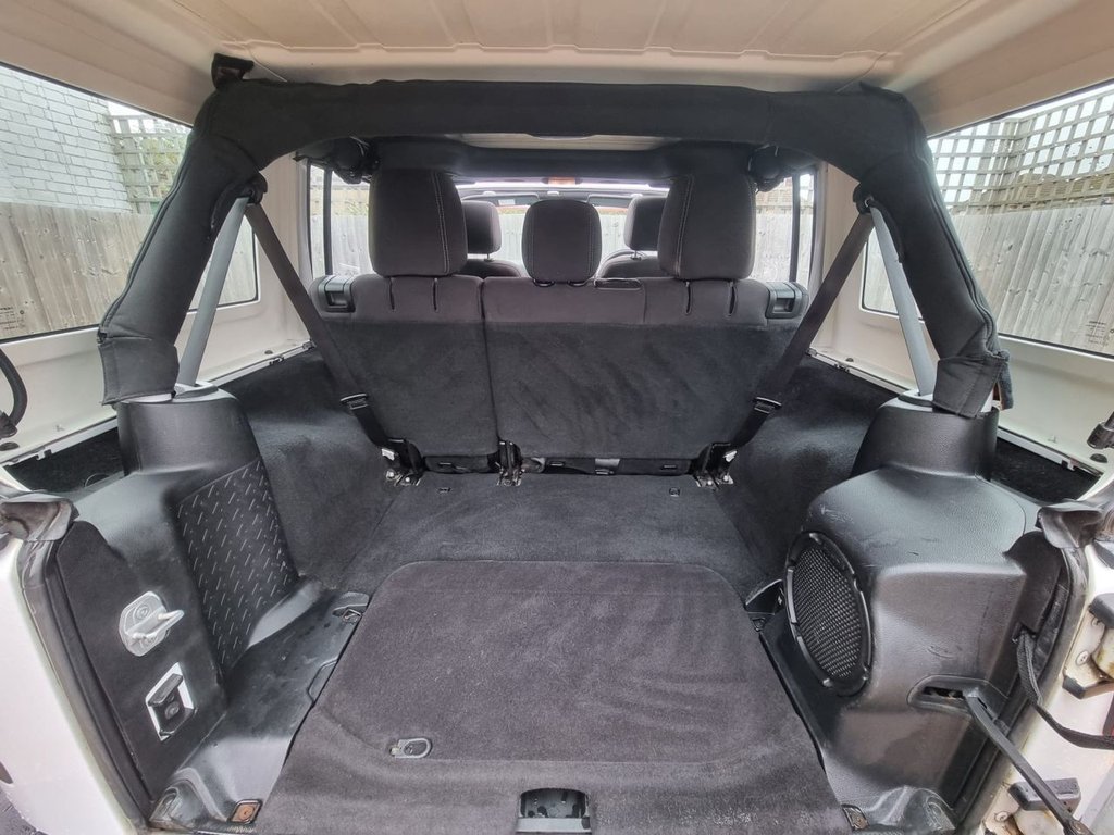 Used Jeep Wrangler 2014 for sale - 77631831: Photo 37