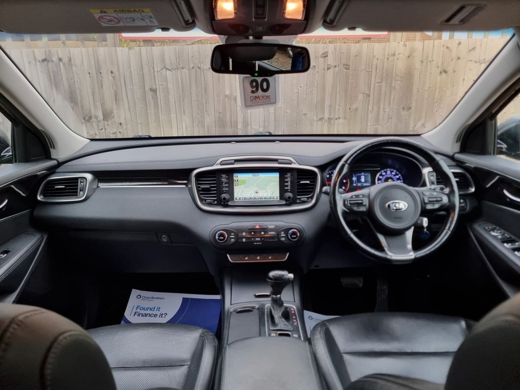 Used Kia Sorento 2017 for sale - 76118596: Photo 2