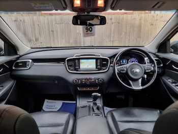 Used Kia Sorento 2017 for sale - 76118596: Photo