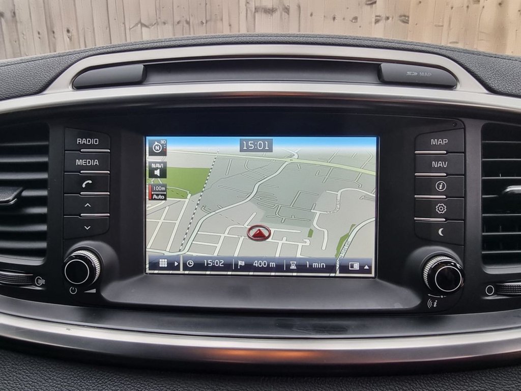 Used Kia Sorento 2017 for sale - 76118596: Photo 3