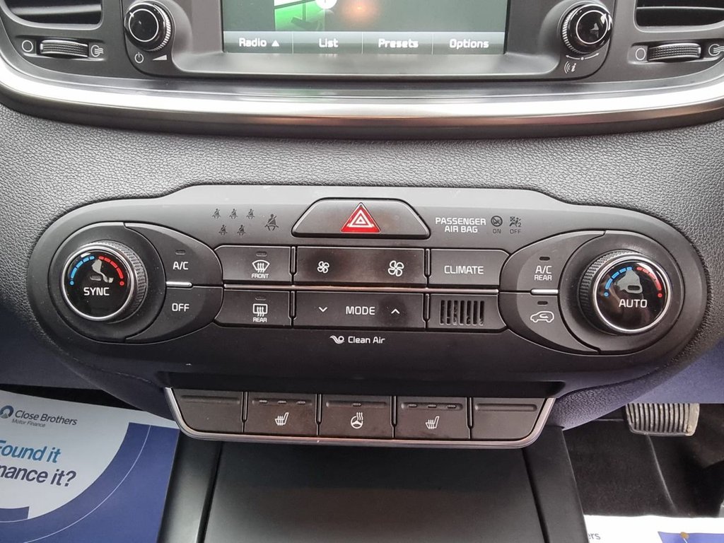 Used Kia Sorento 2017 for sale - 76118596: Photo 34