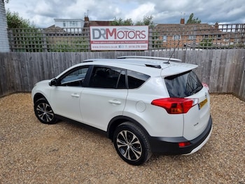 Used Toyota RAV4 2015 for sale - 78819014: Photo