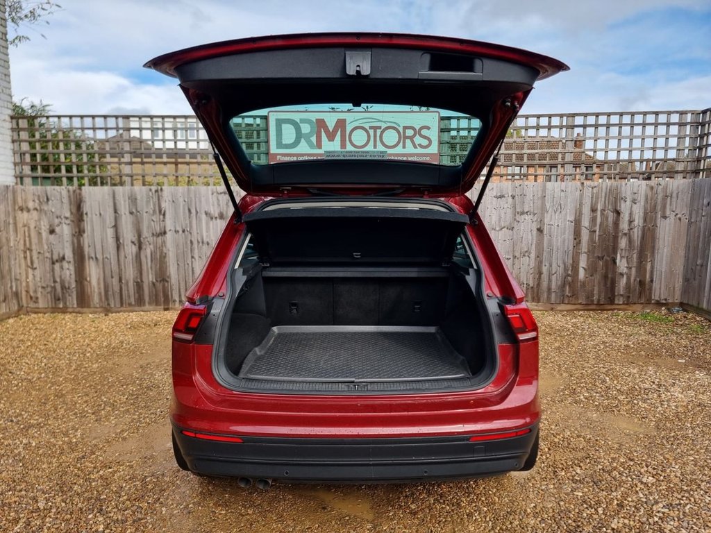 Used Volkswagen Tiguan 2019 for sale - 76245467: Photo 41