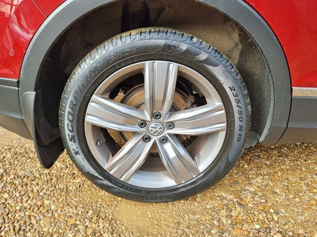 Used Volkswagen Tiguan 2019 for sale - 76245467: Photo 48