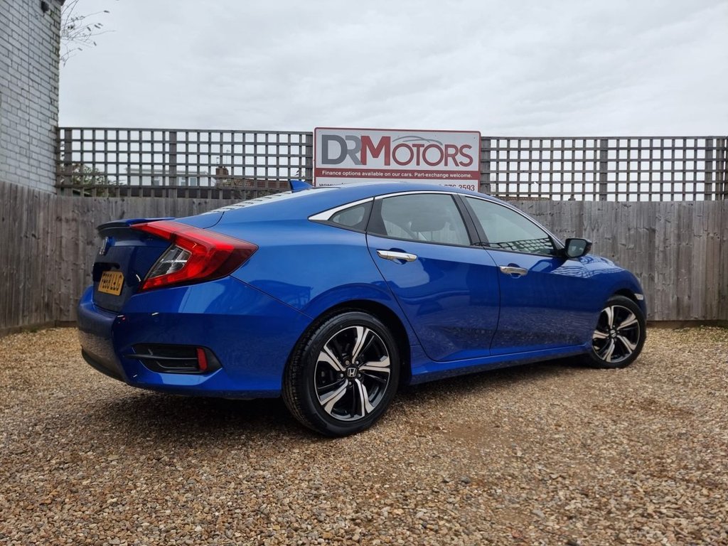 Used Honda Civic 2018 for sale - 77583727: Photo 23