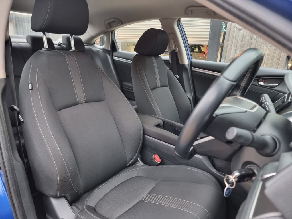 Used Honda Civic 2018 for sale - 77583727: Photo 37