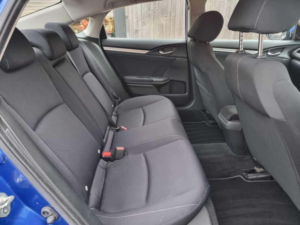 Used Honda Civic 2018 for sale - 77583727: Photo 40