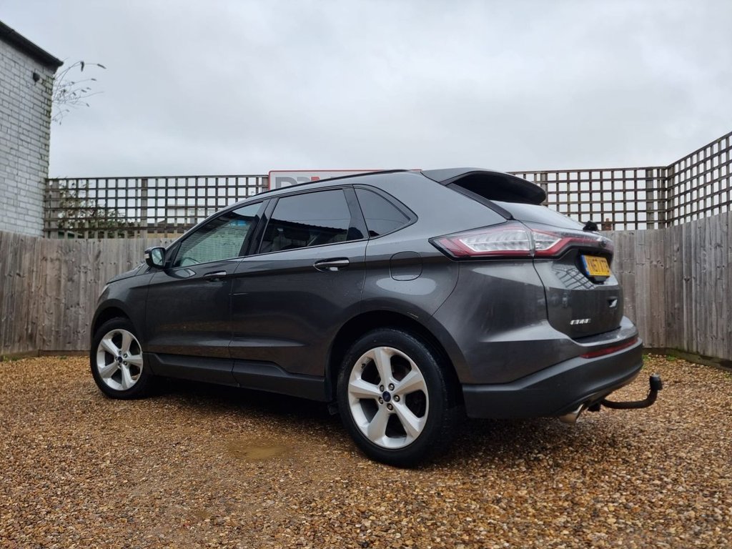 Used Ford Edge 2017 for sale - 77394609: Photo 4