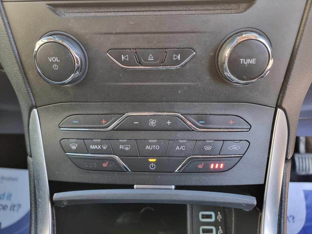 Used Ford Edge 2018 for sale - 76840899: Photo 31