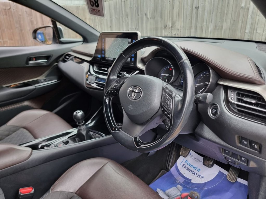 Used Toyota C-HR 2017 for sale - 77631816: Photo 10