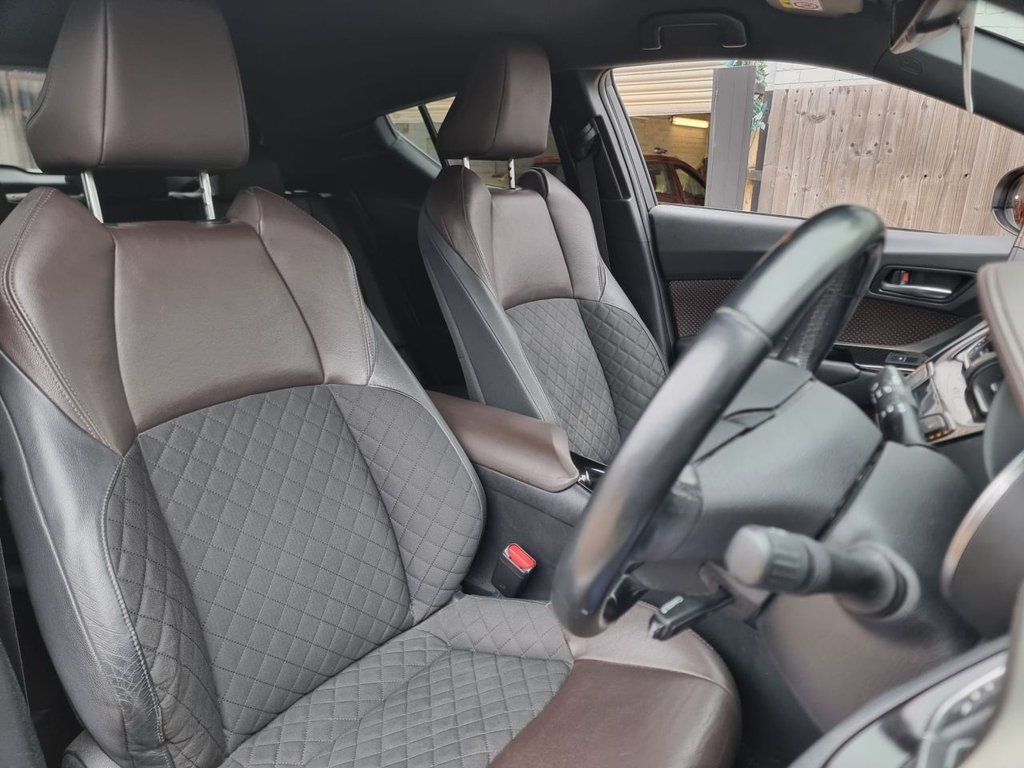 Used Toyota C-HR 2017 for sale - 77631816: Photo 38