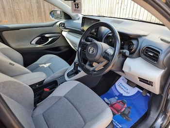 Used Toyota Yaris 2022 for sale - 75487621: Photo