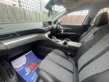 Used Peugeot 3008 2017 for sale - 78738048: Photo