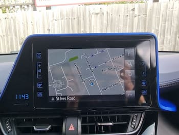 Used Toyota C-HR 2018 for sale - 79358730: Photo