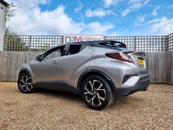 Used Toyota C-HR 2018 for sale - 79358730: Photo