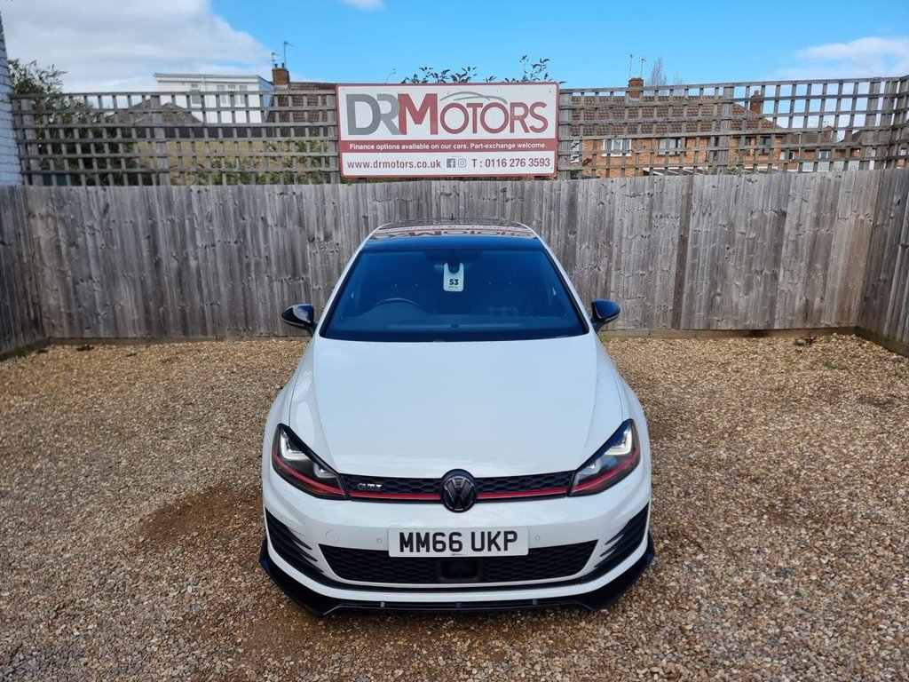 Used Volkswagen Golf 2017 for sale - 78069021: Photo 41