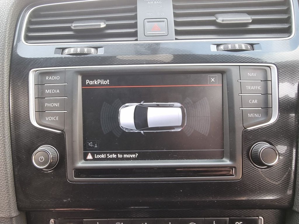 Used Volkswagen Golf 2017 for sale - 78069021: Photo 8