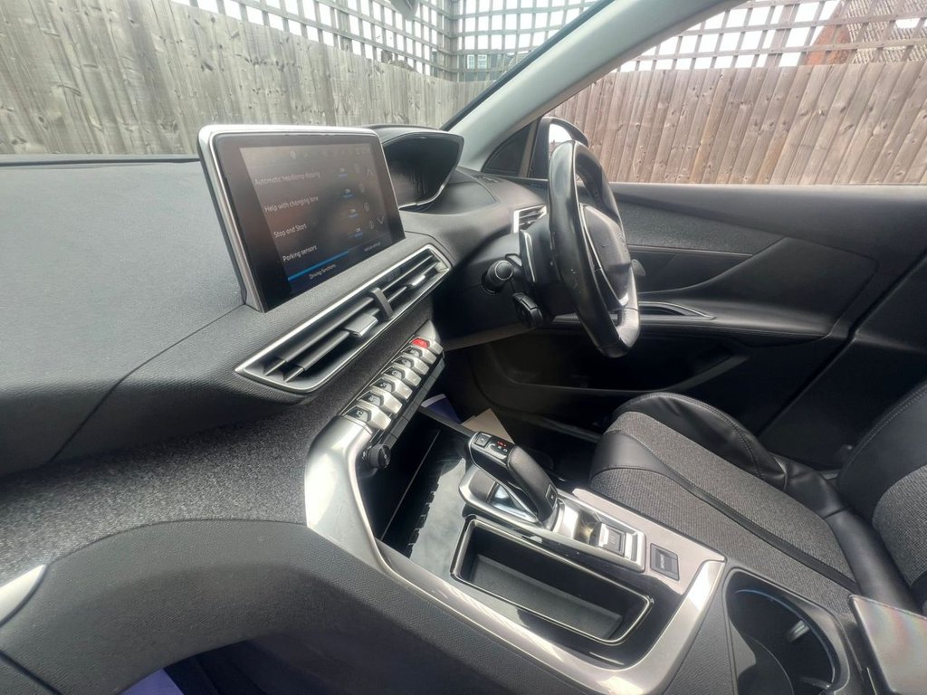 Used Peugeot 3008 2017 for sale - 77936467: Photo 12