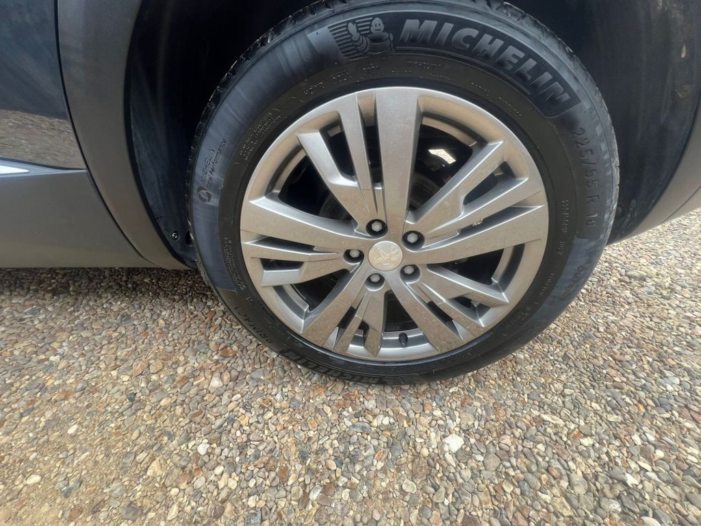 Used Peugeot 3008 2017 for sale - 77936467: Photo 40