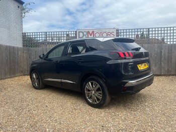 Used Peugeot 3008 2017 for sale - 77936467: Photo