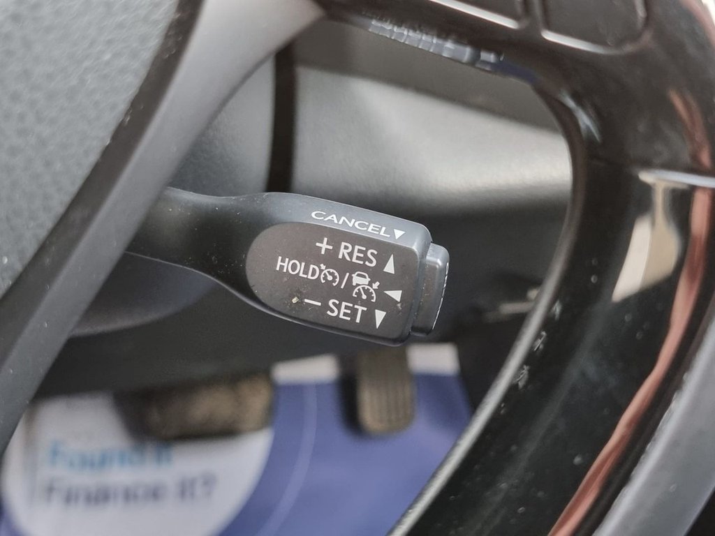 Used Toyota C-HR 2019 for sale - 76962520: Photo 14