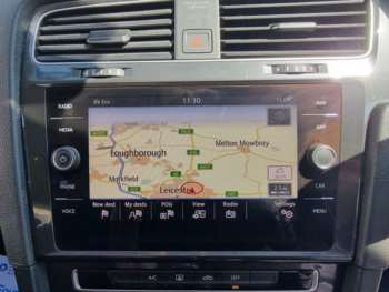 Used Volkswagen Golf 2017 for sale - 74650236: Photo