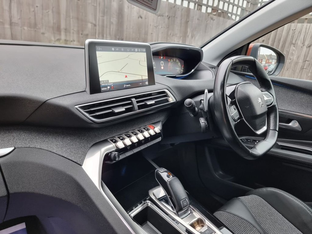 Used Peugeot 3008 2017 for sale - 76210858: Photo 11