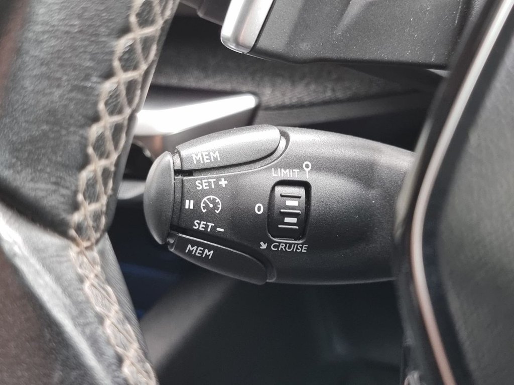 Used Peugeot 3008 2017 for sale - 76210858: Photo 38