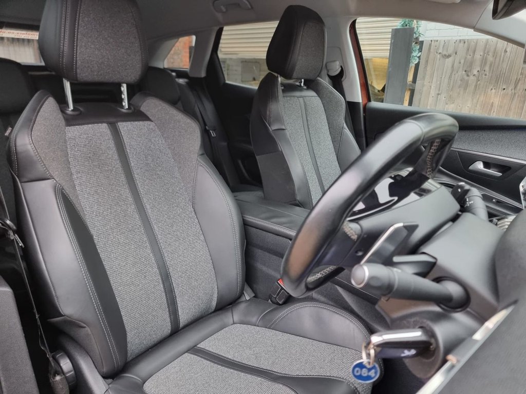 Used Peugeot 3008 2017 for sale - 76210858: Photo 44