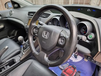 Used Honda Civic 2012 for sale - 76118949: Photo