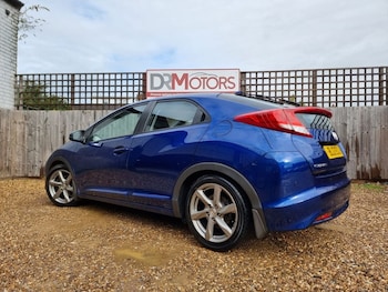 Used Honda Civic 2012 for sale - 76118949: Photo