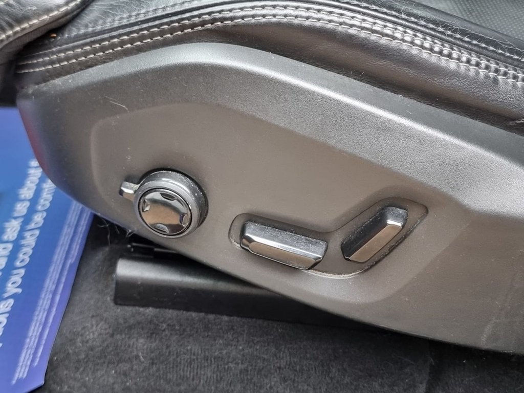 Used Volvo XC60 2017 for sale - 75942966: Photo 14