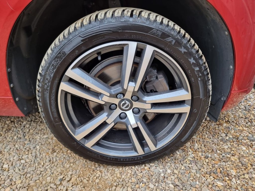 Used Volvo XC60 2017 for sale - 75942966: Photo 45