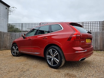Used Volvo XC60 2017 for sale - 75942966: Photo
