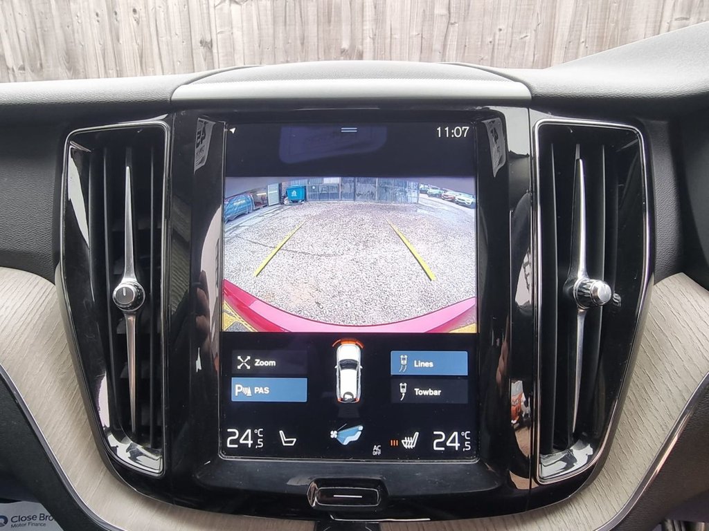 Used Volvo XC60 2017 for sale - 75942966: Photo 7