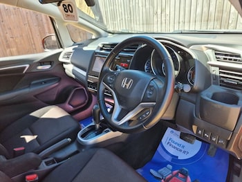 Used Honda Jazz 2016 for sale - 78943130: Photo