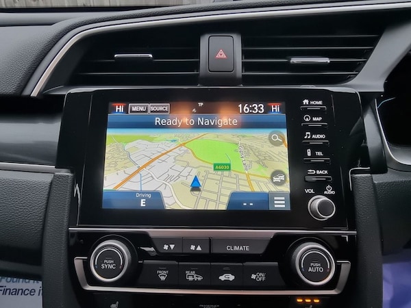 Used Honda Civic 2020 for sale - 76280043: Photo 18