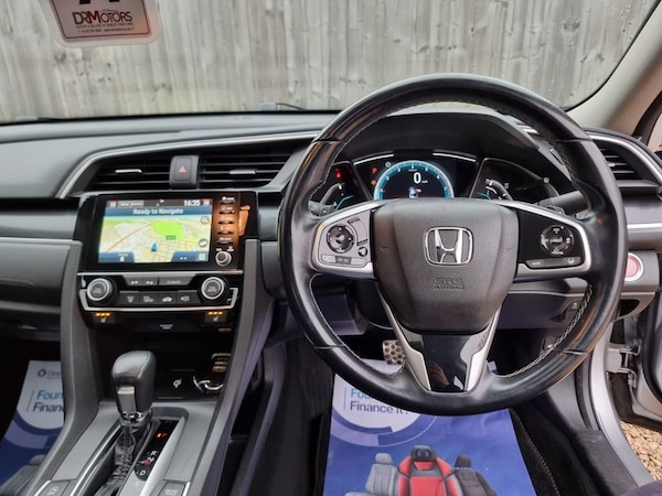 Used Honda Civic 2020 for sale - 76280043: Photo 22