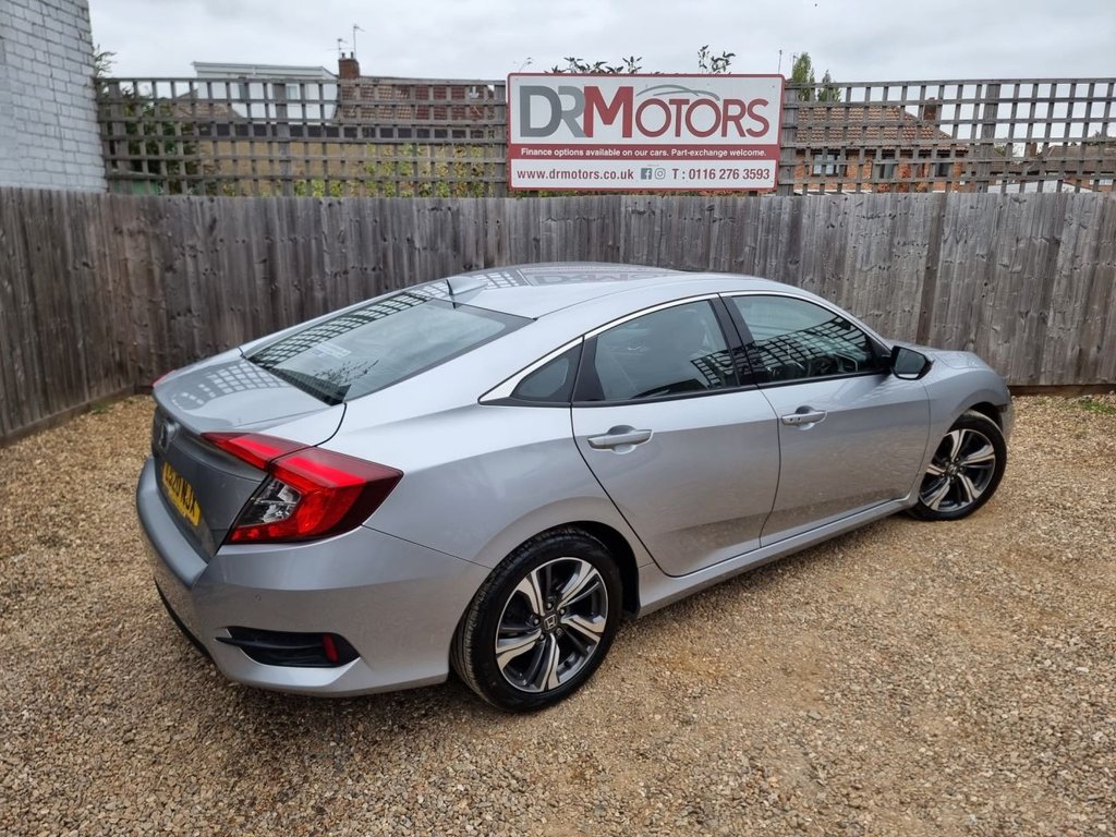 Used Honda Civic 2020 for sale - 76280043: Photo 36