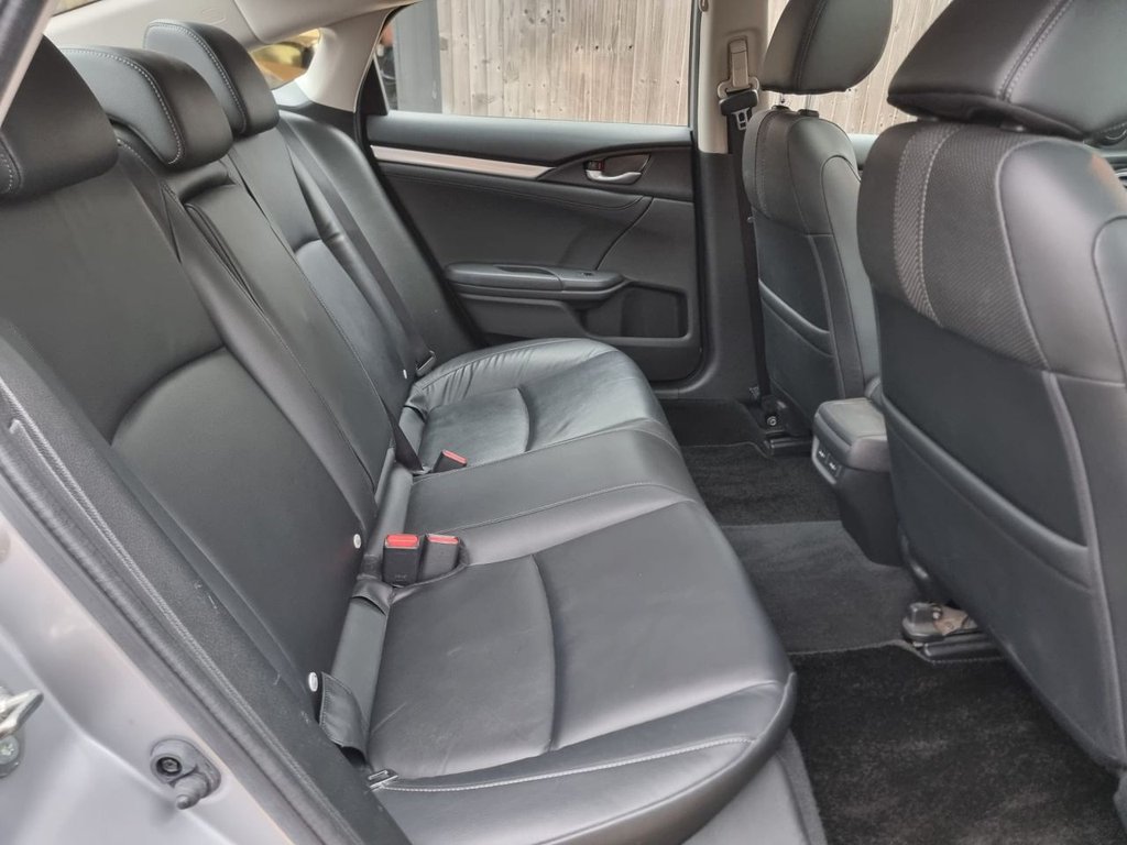 Used Honda Civic 2020 for sale - 76280043: Photo 41